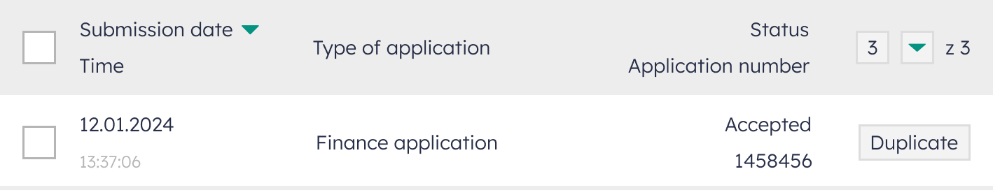 Interface element showing applications with submission date, type, number, and current status.